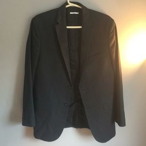 Calvin Klein sport coat &pants. Slim fit 24in arms